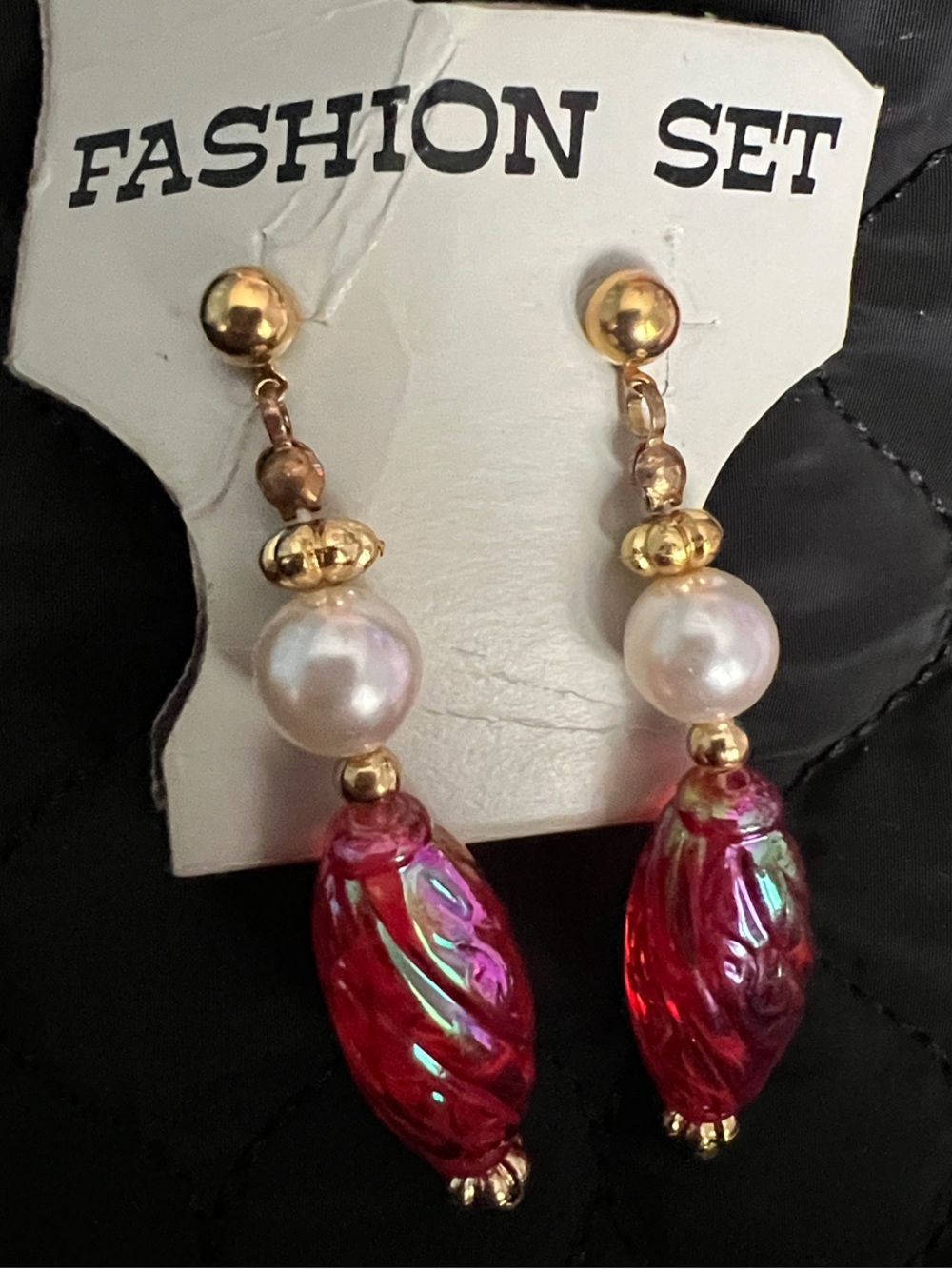 Gold & Pink Pearl Drop Earrings 80s-90s style